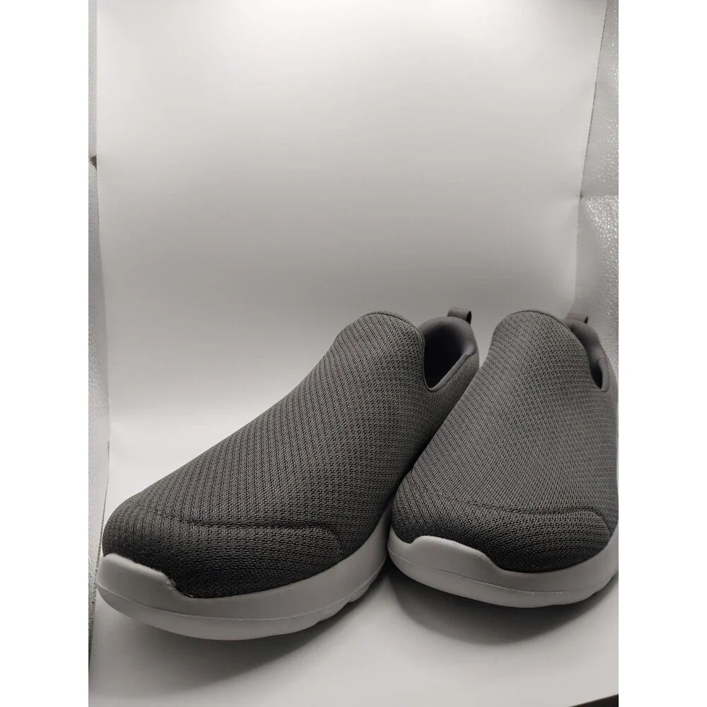 Skechers Performance Men's Go Walk Max Sneaker 10.5